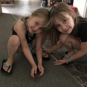 Meet your Posher, Andymarlana